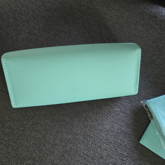 Tiffany & Co Prescription Sunglasse OTF4076 Havana On Tiffany blue/need New Lens - Picture 7 of 10